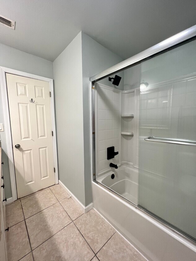 375 Bluefish Dr Unit 304, Fort Walton Beach, FL 32548 Condo for Rent