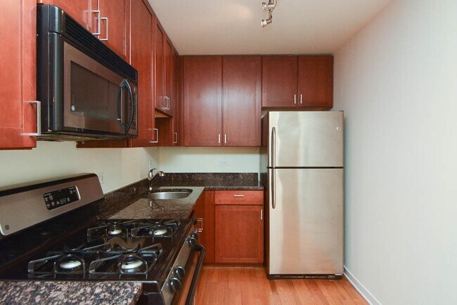Foto del edificio - 628 W Wrightwood Ave