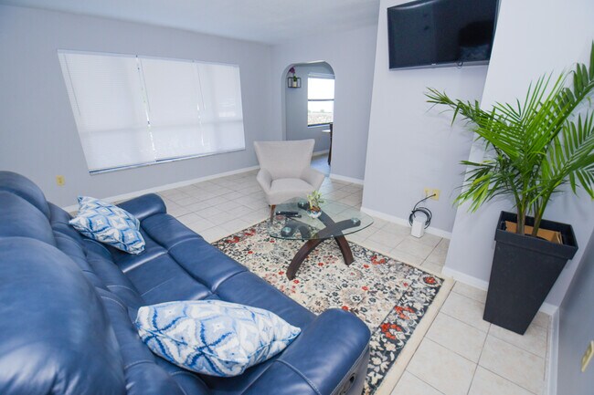 Apartamento 102 - 913 Sumter St