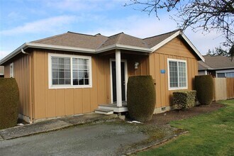Building Photo - 777-779-779 Peterson Rd