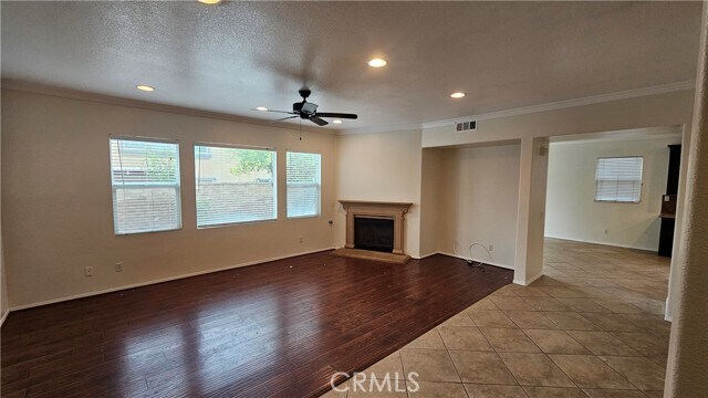 Building Photo - 547 Calderone Dr