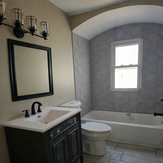 Foto del edificio - Walker duplex