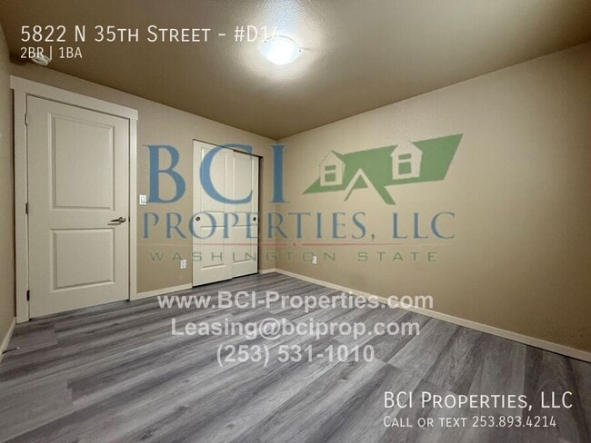 Building Photo - 5822 N 35th St