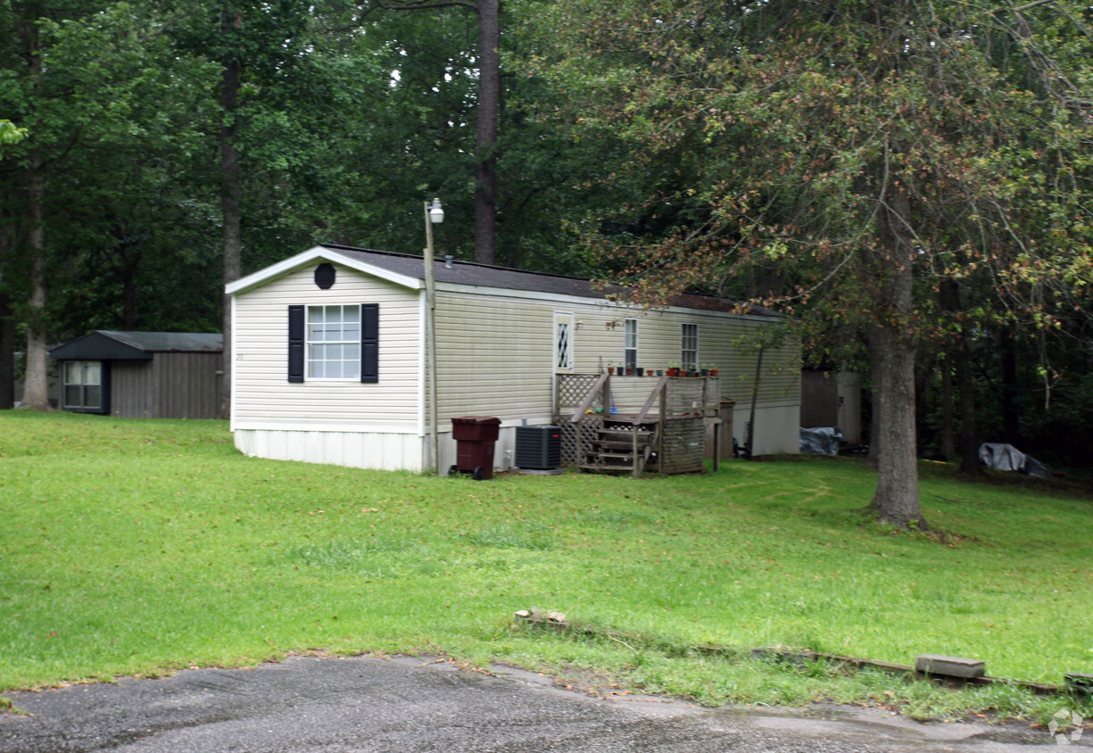 Building Photo - Shady Haven Mobile Home Park