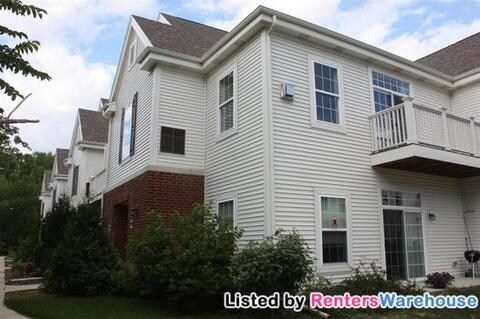 Primary Photo - 2060 Rainbow Lake Ln