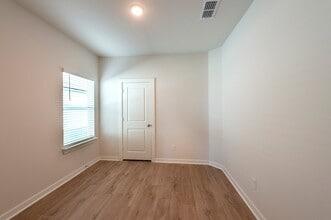 Building Photo - 16839 Solomons Plume Ln
