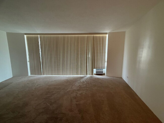 Building Photo - Upgraded studio at the Holiday Village $16...