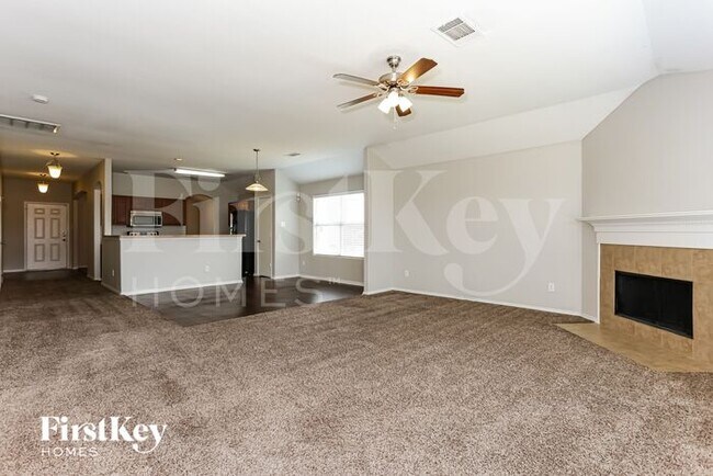 Building Photo - 1422 Waldrop Dr