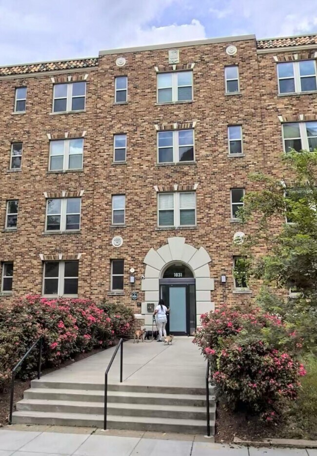 Foto del edificio - 1831 2nd St NE