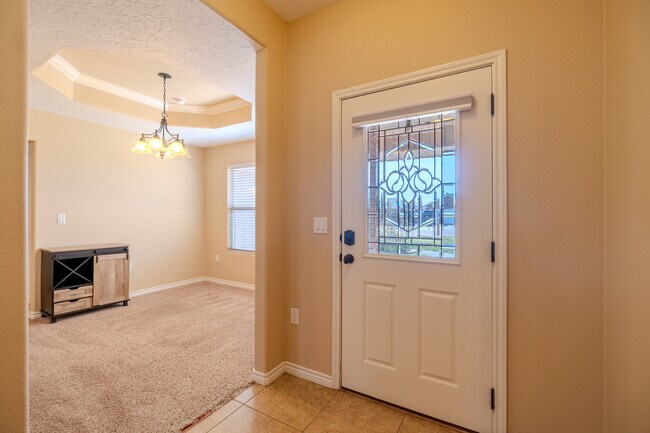 Building Photo - 2412 Cobblestone Cir