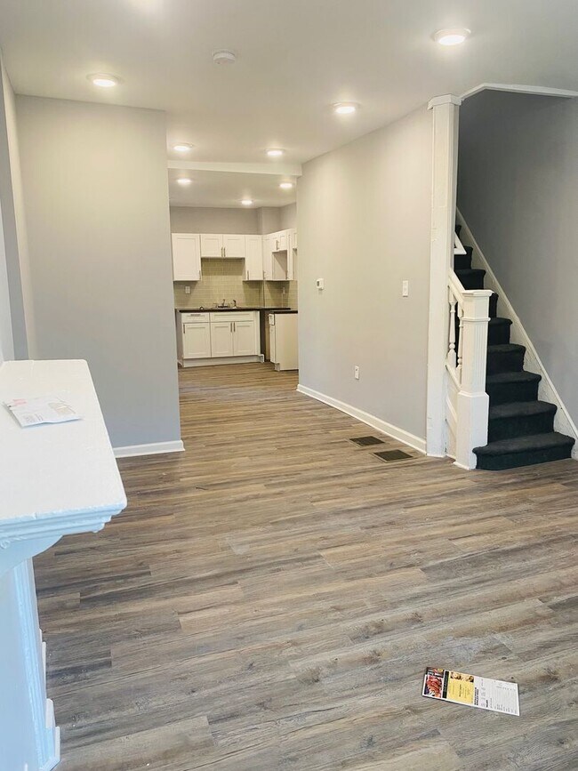 Building Photo - Anika Homes 3 Bedroom