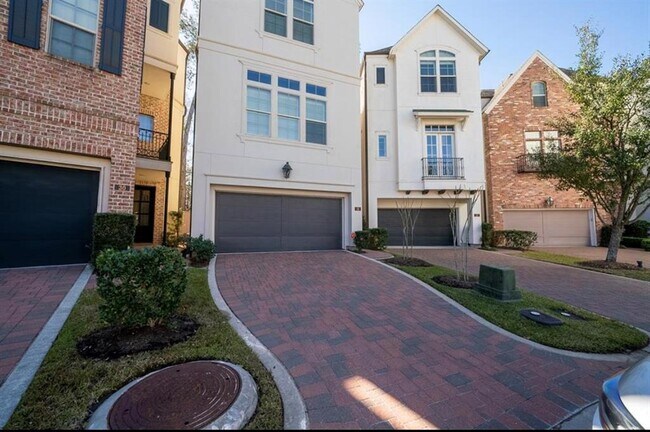 Building Photo - 26 Wooded Park Pl