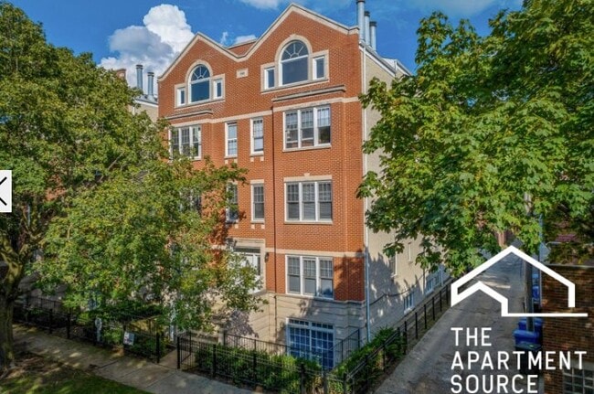 Photo - 2717 N Wayne Ave Apartment