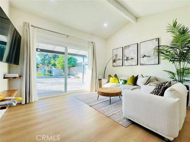 Building Photo - 1741 Warwick St