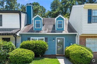 Building Photo - 3040 Sand Wedge Cir