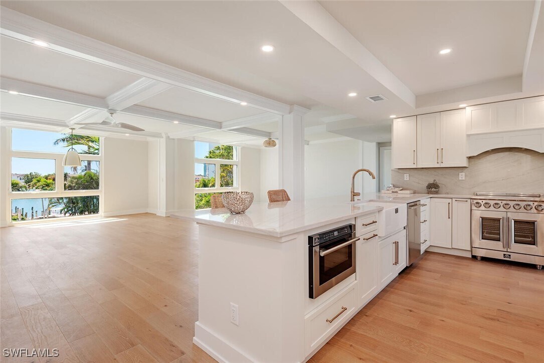 Foto principal - 400 Park Shore Dr