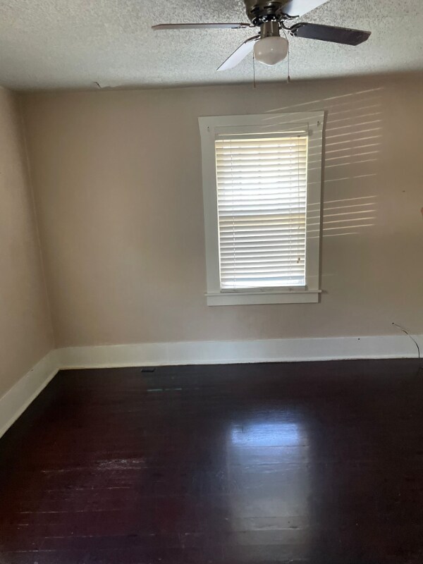 Foto del edificio - 500 W Ash St