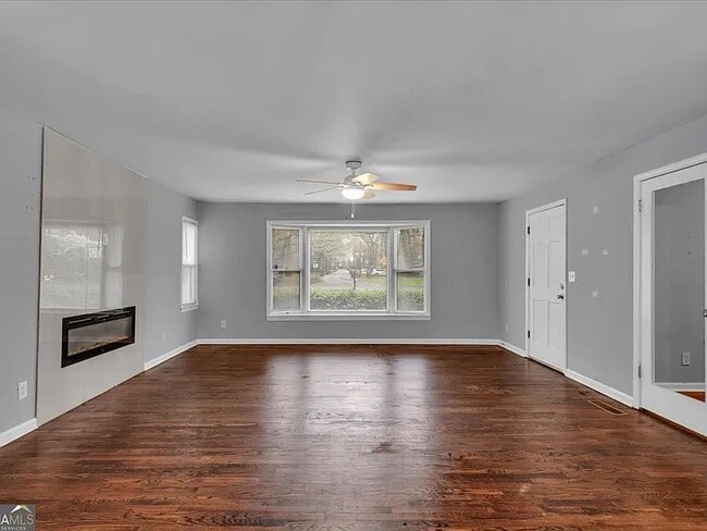 Building Photo - 106 Edna Pl