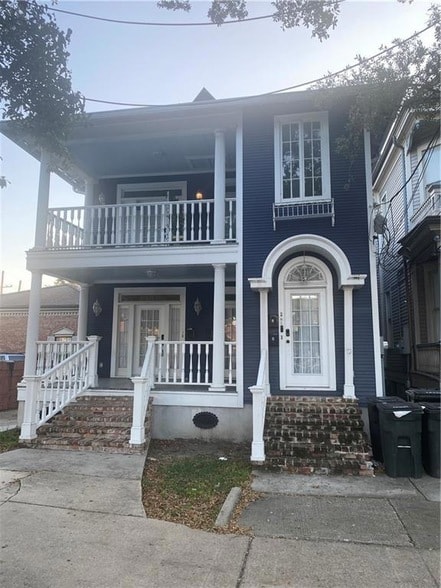 Building Photo - 3910 Canal St