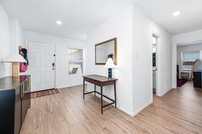 Foto del edificio - 24114 Wandering Brk Dr