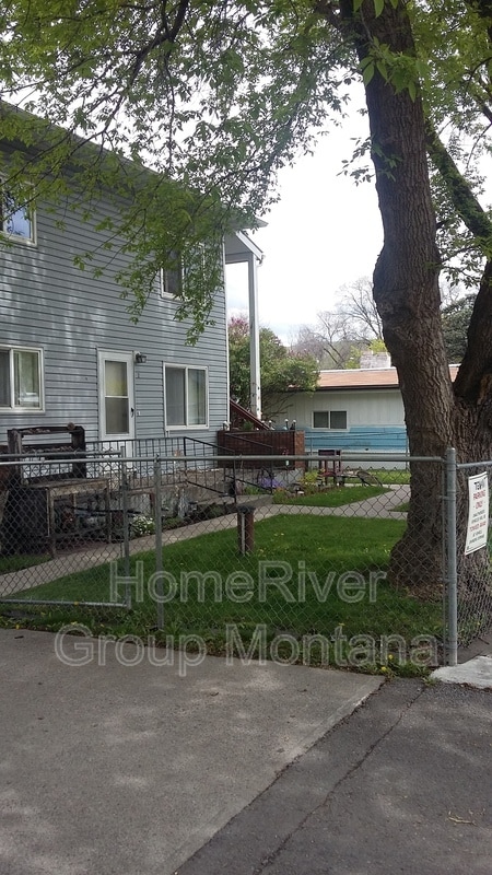 Building Photo - 1734 Stoddard St