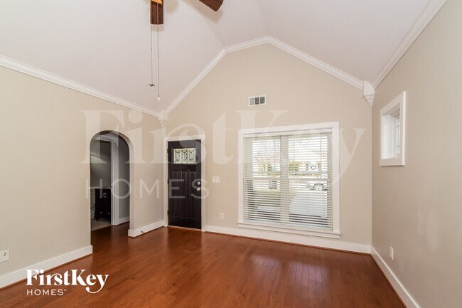 Building Photo - 283 Stonecreek Pl