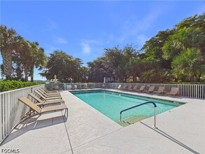 Building Photo - 10391 Butterfly Palm Dr