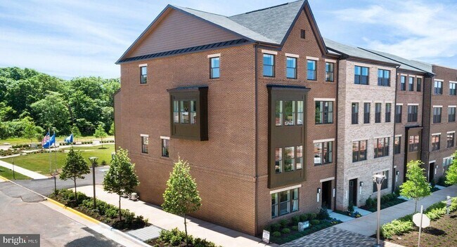 Foto del edificio - 45133 Kincora Dr