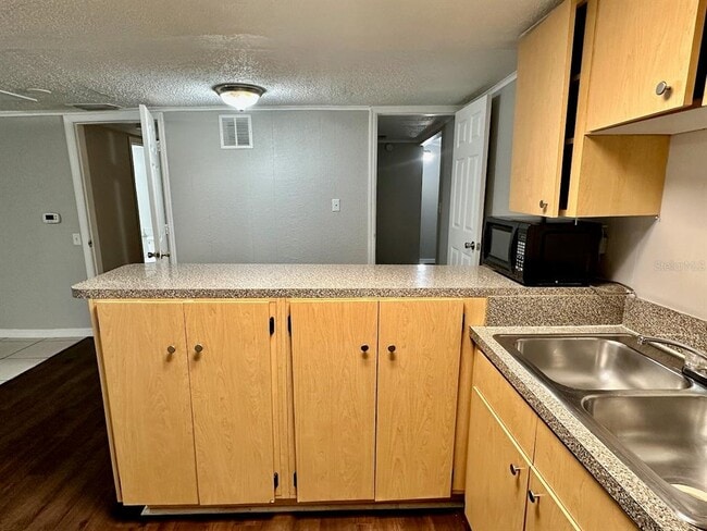 Foto del edificio - 508 S 8th St