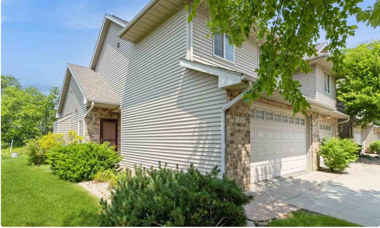 Primary Photo - 1231 Nicholas Ln