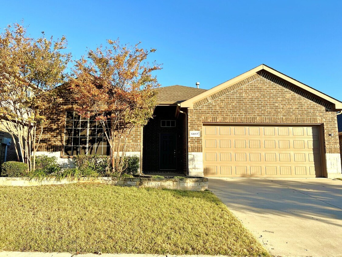 5817 Marsh Rail Dr, Denton, TX 76208 House Rental in Denton, TX
