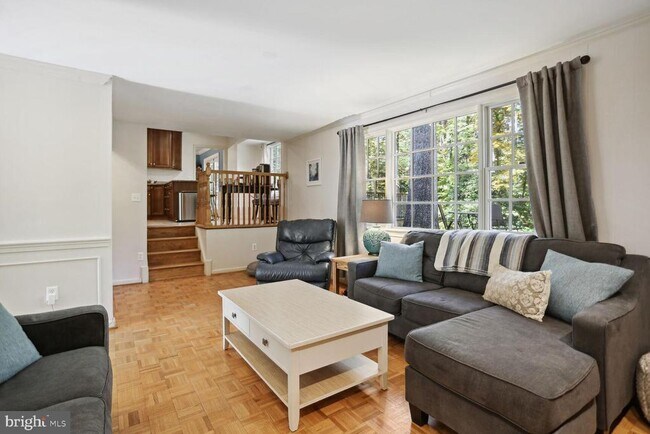 Foto del edificio - 2300 Cheshire Ln