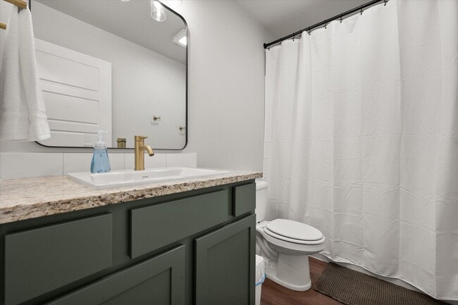 Foto del edificio - 2140 Kokomo Ave