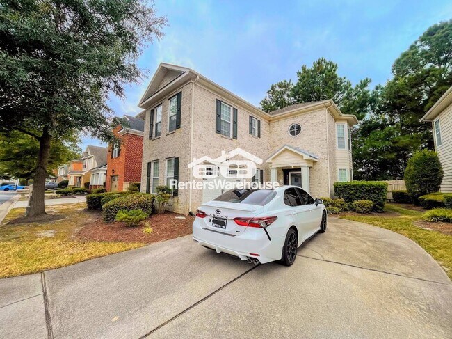 Building Photo - 446 Blue Beech Way