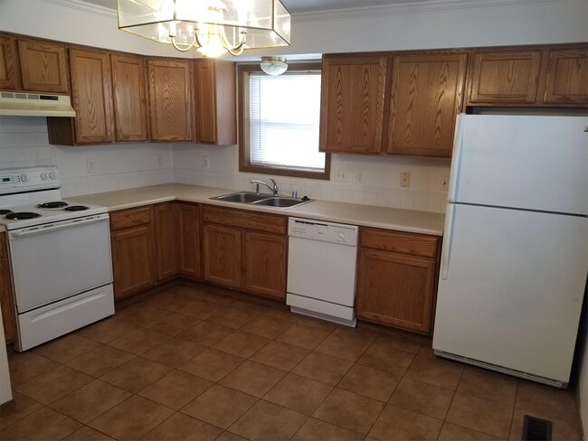 Building Photo - 1108 Mazatlan Cir