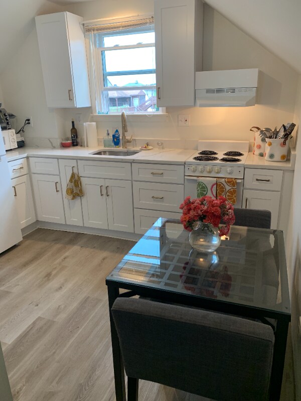 Foto principal - 2808 Washington Blvd