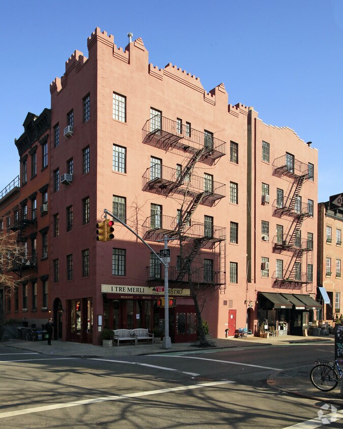 Primary Photo - 233 W Fourth St