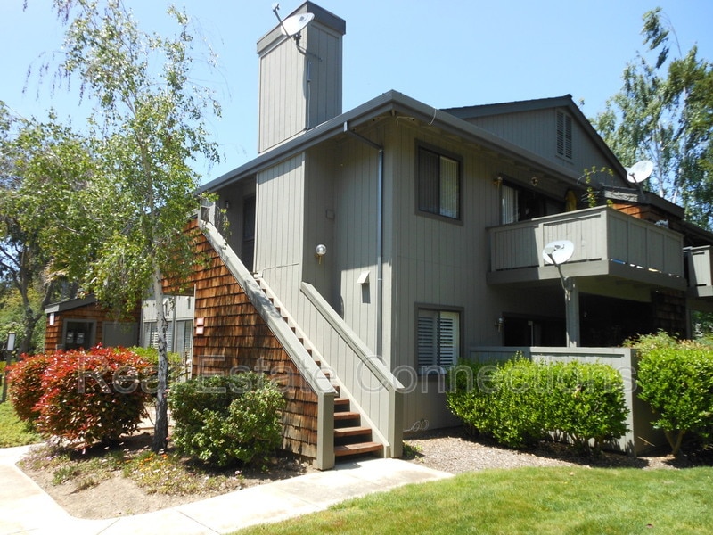 1811 La Terrace Cir, San Jose, CA 95123 Condo for Rent in San Jose