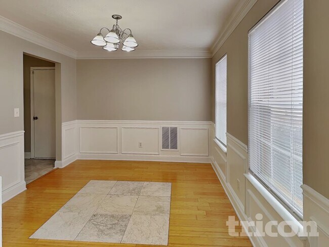 Foto del edificio - 636 Christina Pl