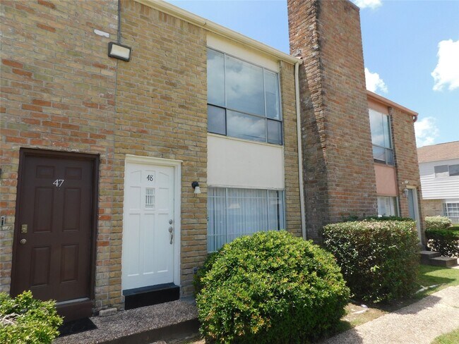 Foto del edificio - 9200 W Bellfort Ave