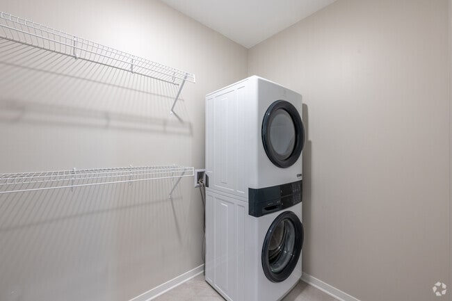 2BR, 2.5BA - 1,409SF - Laundry - Brookgreen Townhomes