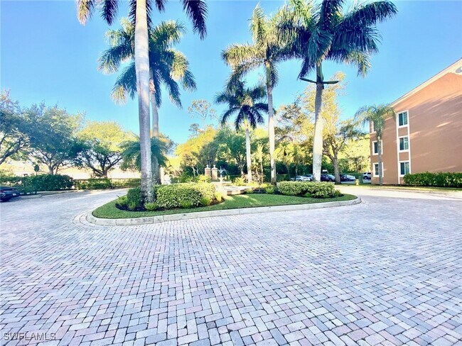 Foto del edificio - 1115 Reserve Ct