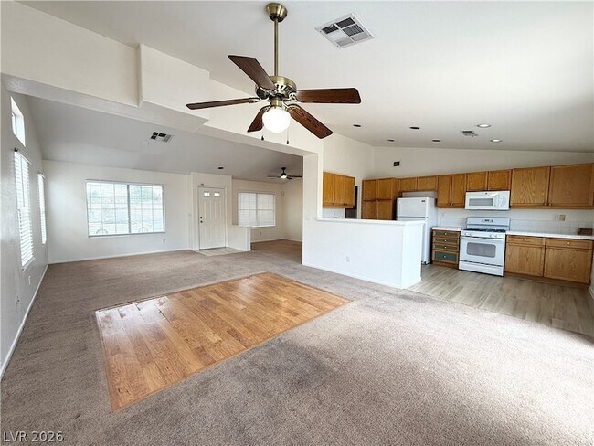 Foto del edificio - 8870 Haviland Rd