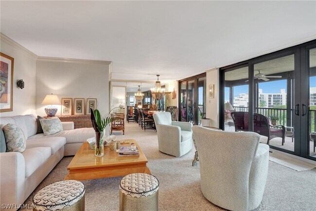 Foto del edificio - 2400 Gulf Shore Blvd N