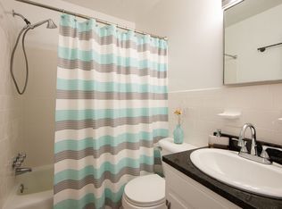 Full Bathroom with tub - 402 13th ST NE