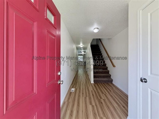 Foto del edificio - 210 NW Connell Ave