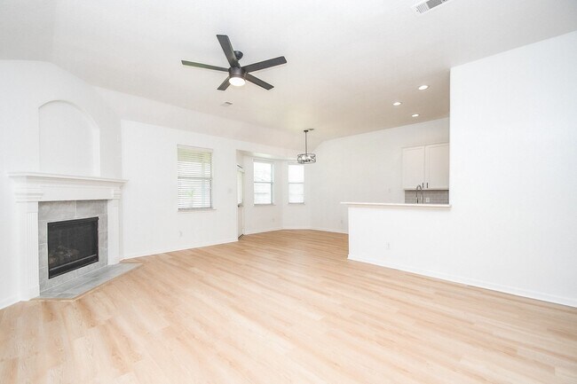 Foto del edificio - 25306 Pepper Sage Ln