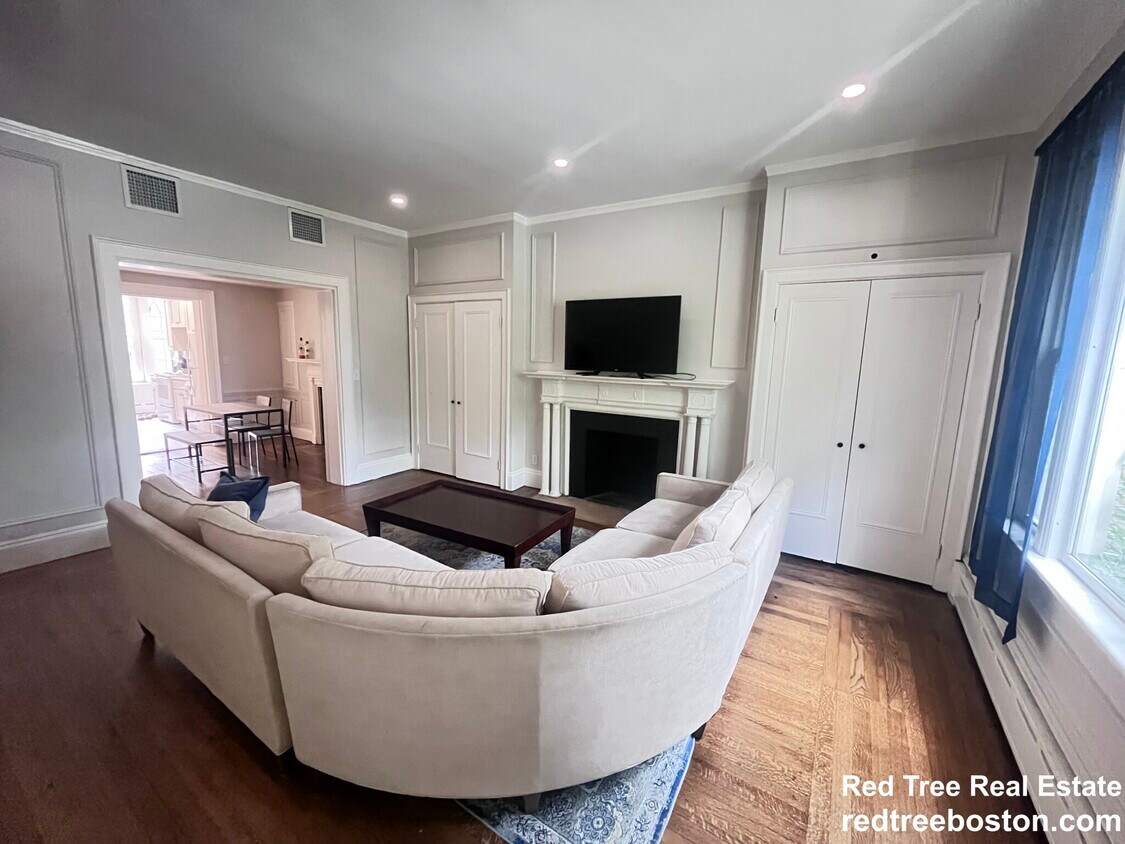 Foto principal - 1712 Beacon St