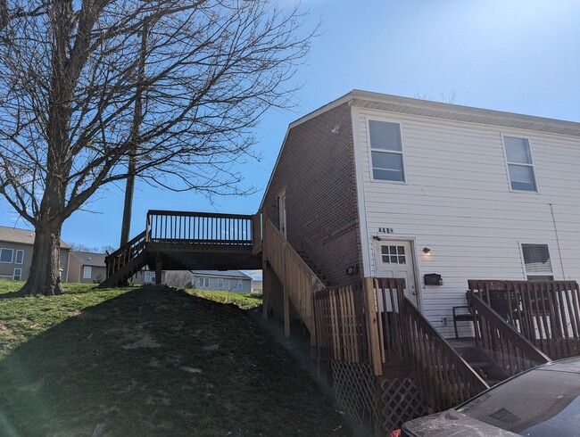 Building Photo - 4489 Ammon Ave