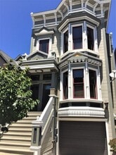 Building Photo - 2828 Bush St